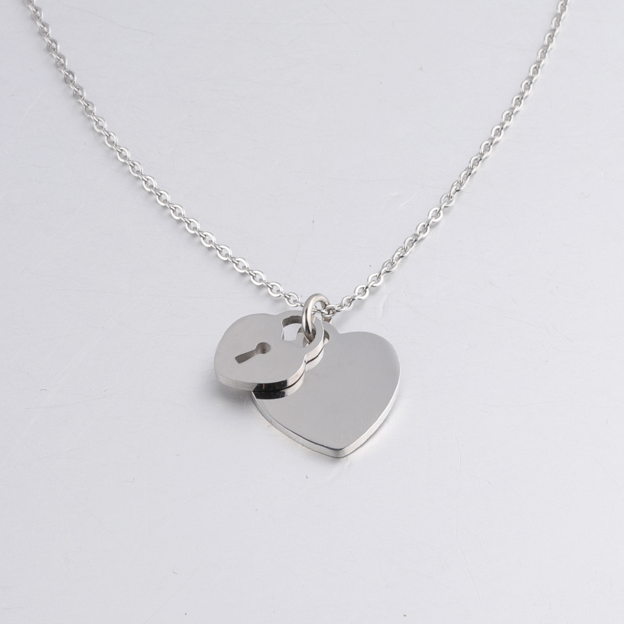 18K-Necklace-Peach-Heart-Chain