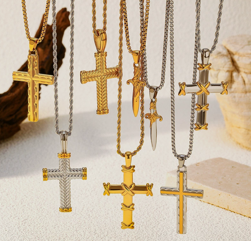 Custom stainless steel pendants for OEM jewelry projects and bulk production