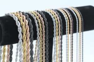 Stainless steel rope chains in steel, gold, rose gold and black finishes
