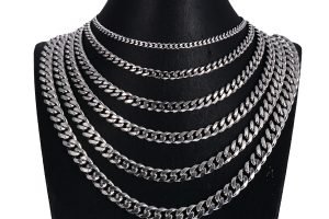 Six-side-ground Cuban chains with beveled sides and diamond-shaped profiles