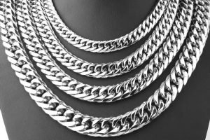 Double-woven six-side-ground Cuban chains with dense links and beveled facets